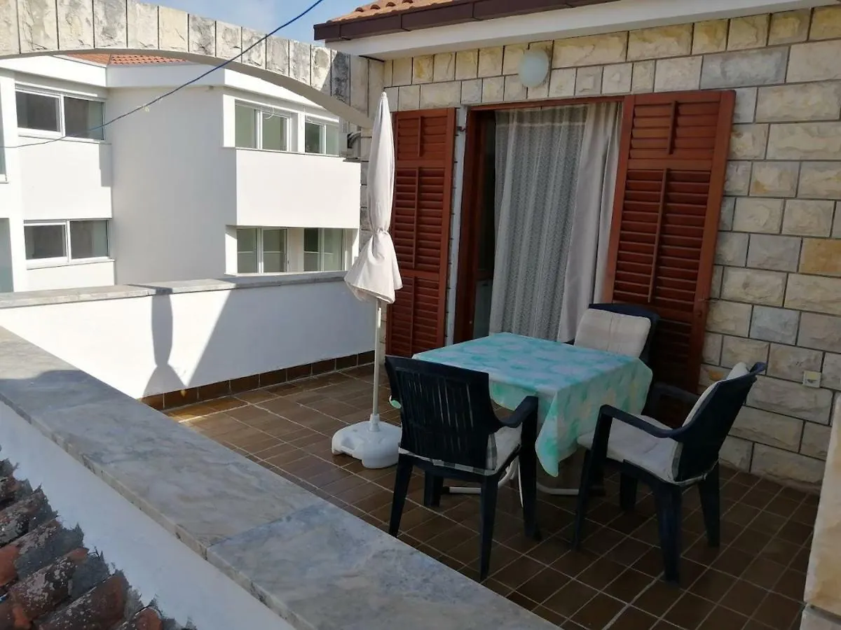 Maribela Apartment Trogir 0*,